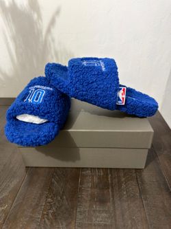 Balenciaga slides