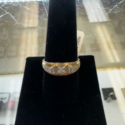Gold Ring 