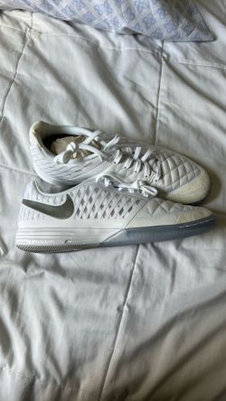Nike Lunar Gato Hyperfuse Futsal Shoe Men’s Size 8