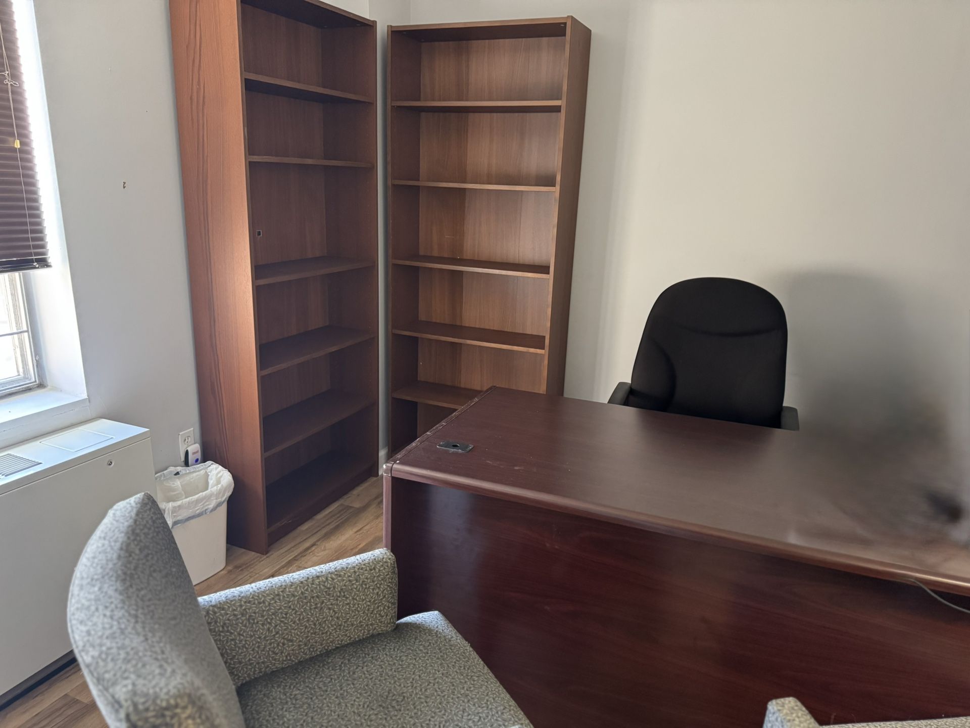 Offer Funiture Office Furniture—-Make Offer for Sale in Riverdale, MD - OfferUp