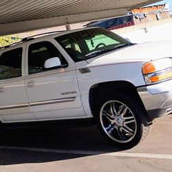 2001 GMC Yukon XL