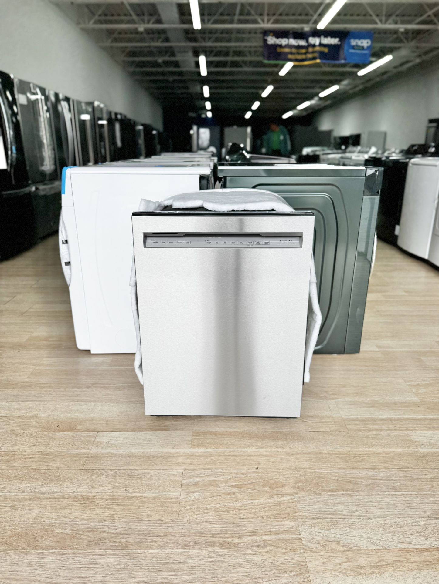 New KitchenAid - 24" Front Control Built-In Dishwasher with Stainless Steel Tub, ProWash Cycle, 3rd Rack, 39 dBA - Stainless Steel Model: KDFE204KPS