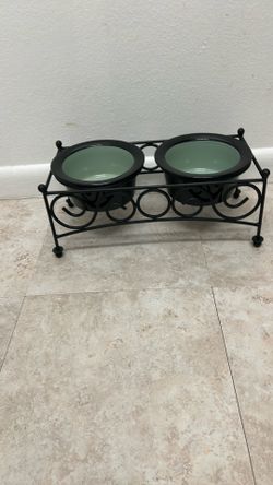 Raised Double Diner