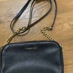Michael Kors Crossbody Bag