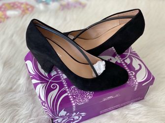 Black heels 👠