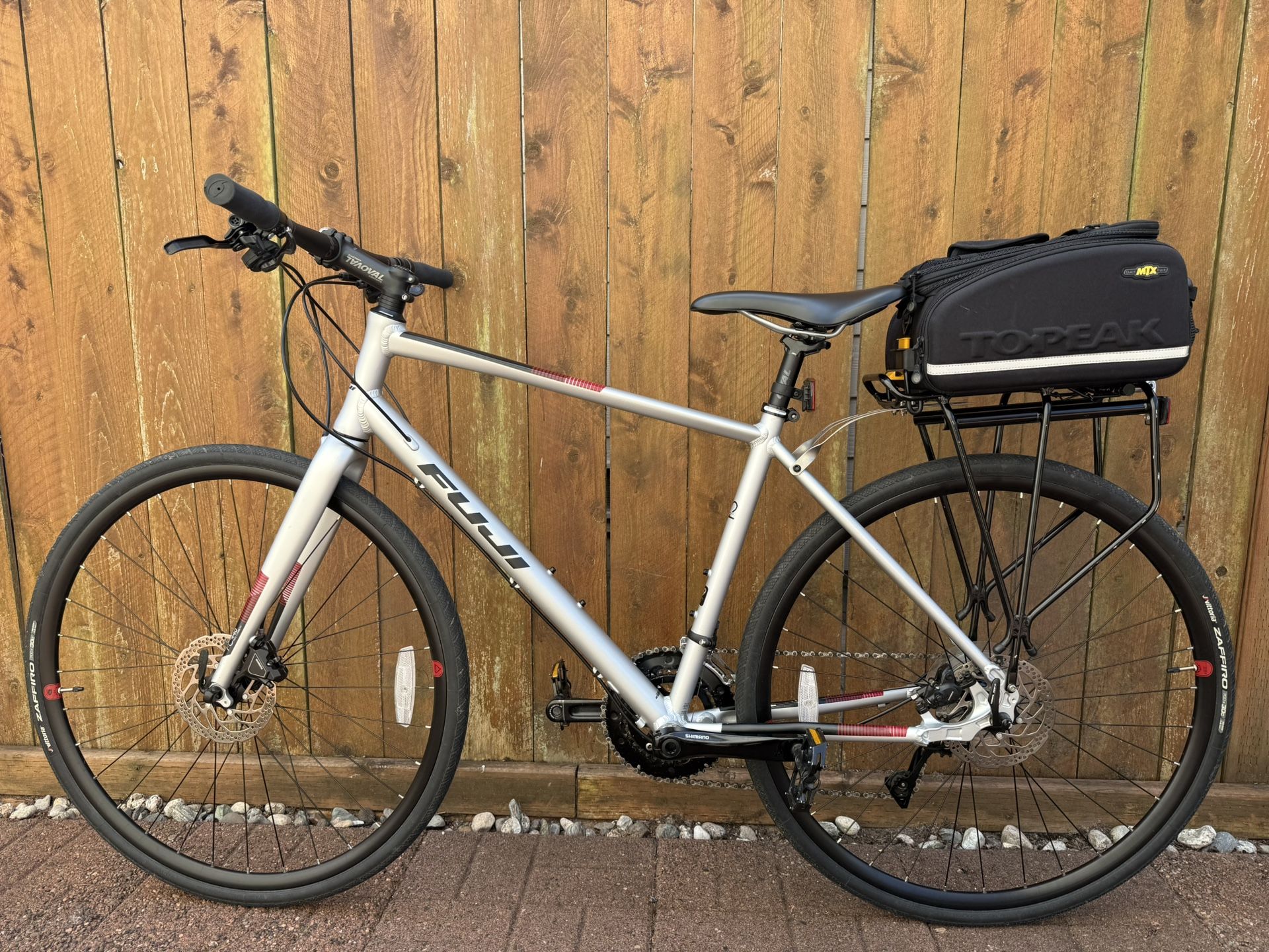 Fuji Absolute 1.1 Bike