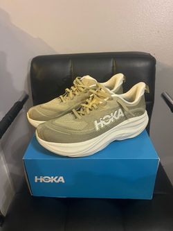 Hoka Sky flow Size 10 2E Men’s $95