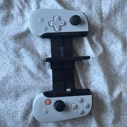 PS5 backbone for IPhones lighting port with 14 adapter