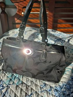 COACH SIGNATURE  tote