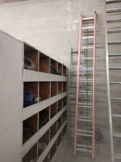 24' Extension Ladder 