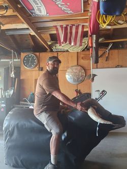 Practice roping bull