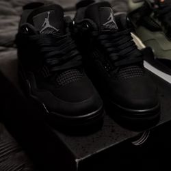 Jordan’s 4 Black Cats 