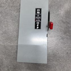 GE Heavy Duty Safety Switch 60 Amp 600 VAC Max HP 50 NP1578000C