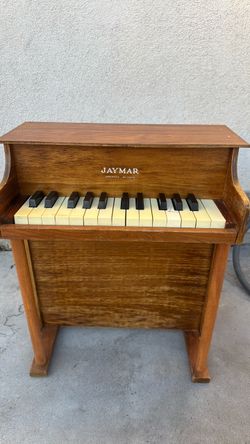 Vintage Jaymar 25-Key Child's Upright Toy Piano - 1940s/1950s Wood Miniature