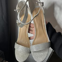Heels Size 8 Women’s 