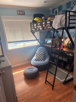 Metal Loft Bed with Desk (Twin)