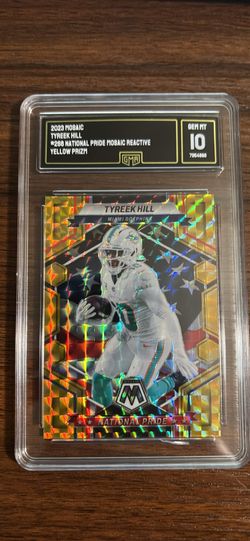 2023 Mosaic Tyreek Hill Dolphins Yellow Prizm GMA Gem Mint 10 Card