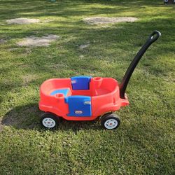 Little Tikes 2 Door Wagon in Excellent Condition *Pick-up In Great Bridge*