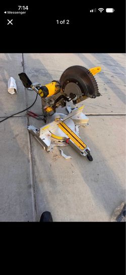 DEWALT SAW