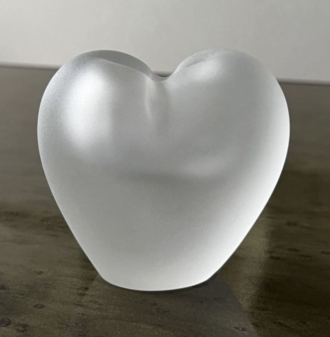 Vintage Svend Jensen Frosted Heart Bud Vase Brazil Leaded Crystal 3.5” Height paperweight Solid piece! Frosted Crystal In great condition