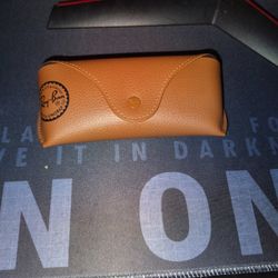 Ray Bans Case Perfect Condition 