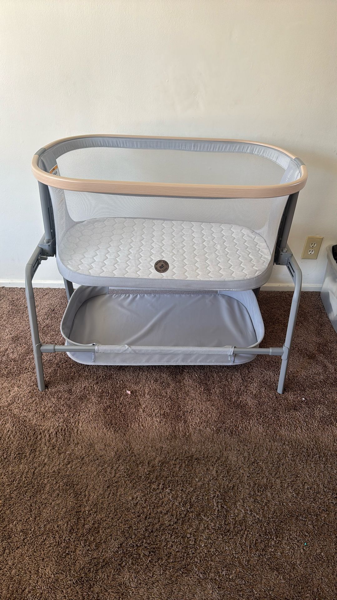 MAXI COSI BABY BASSINET