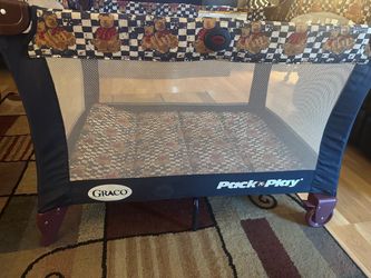Graco Pack 'n Play Portable Playard