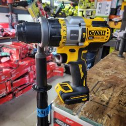 DEWALT 20V CORDLESS HAMMER DRILL FLEXVOLT $145