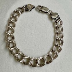 Vintage 925 sterling silver chain bracelet 7”  In great condition 15g