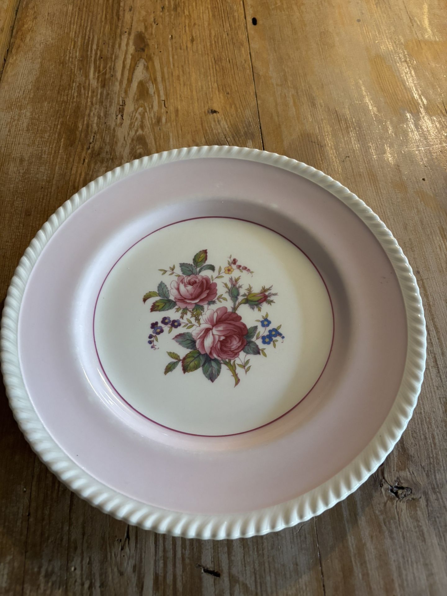 Vintage Johnson bros plate