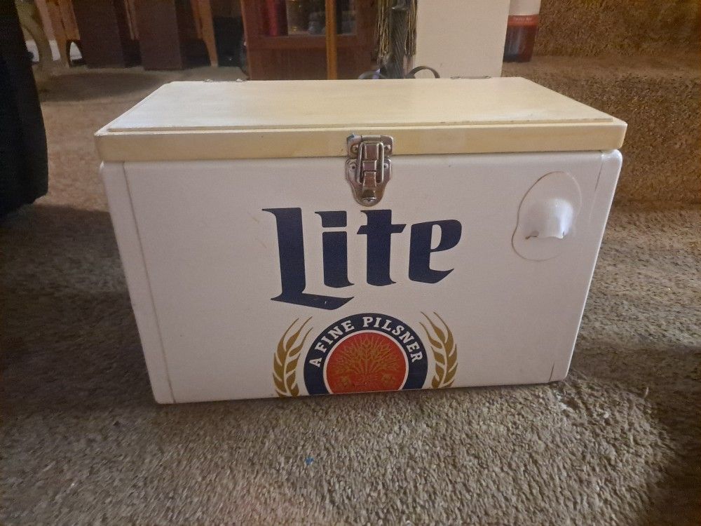 Miller Lite Cooler for Sale in Worcester, MA OfferUp
