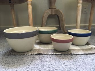 Vintage Mixing Bowls