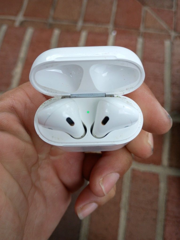 Apple Airpods