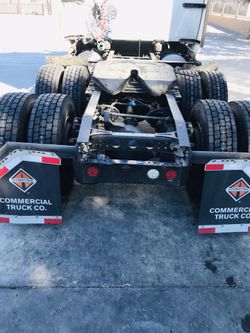 COMMERCIAL TRUCK AND TRAILER TIRES/ LLANTAS PARA CAMIÓN Y TRAILA