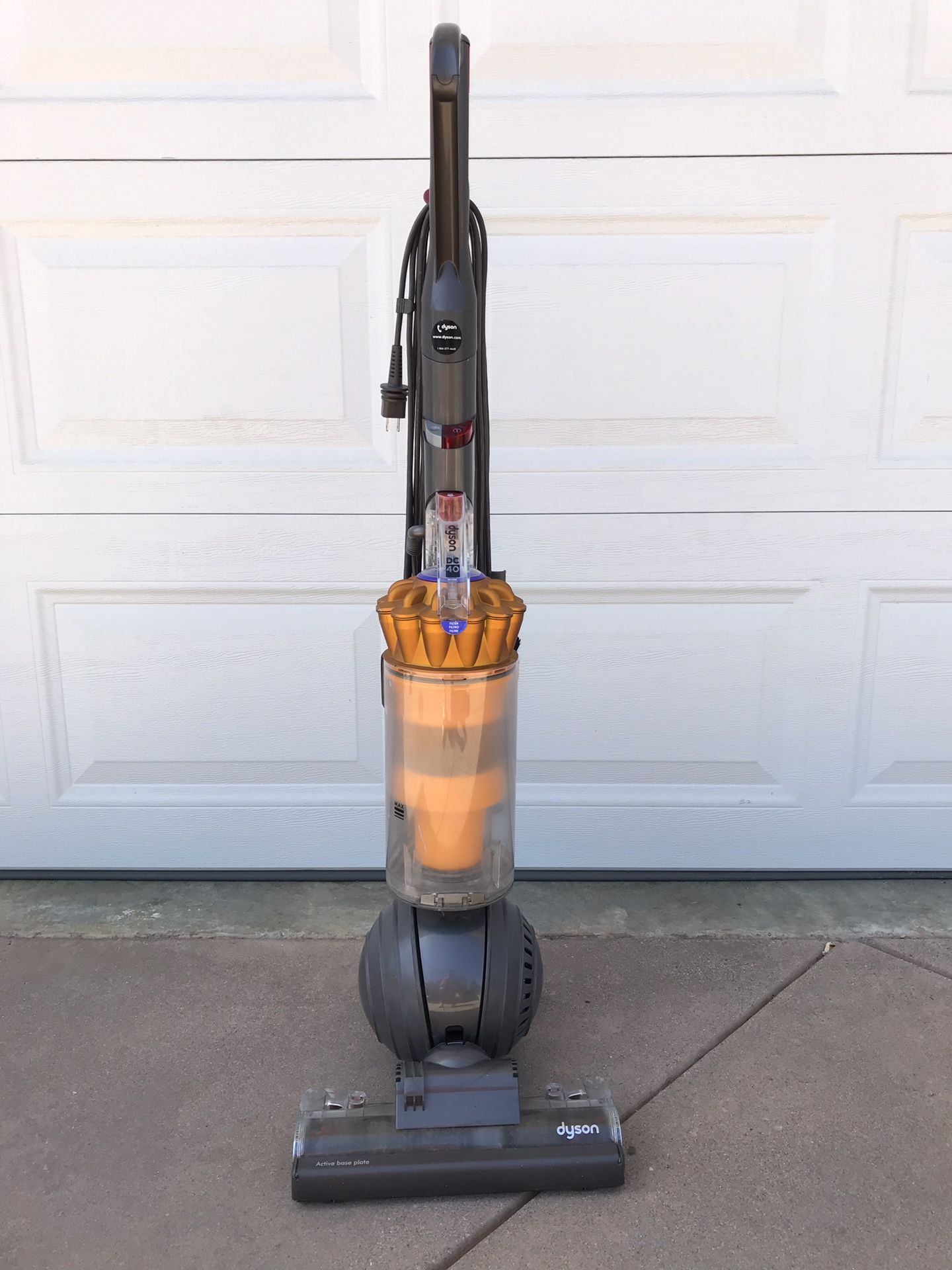 Dyson dc40 upright vacuum