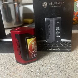 Wismec Reuleaux RX Gen3 mod, 300W power.