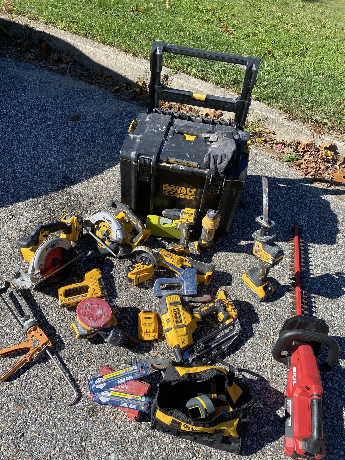 🔧 DEWALT Power Tool Lot + ToughSystem Box Contractor’s Dream Bundle (Everything Included!)
