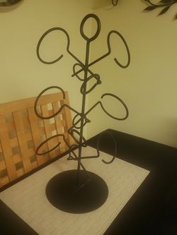 Black wine rack