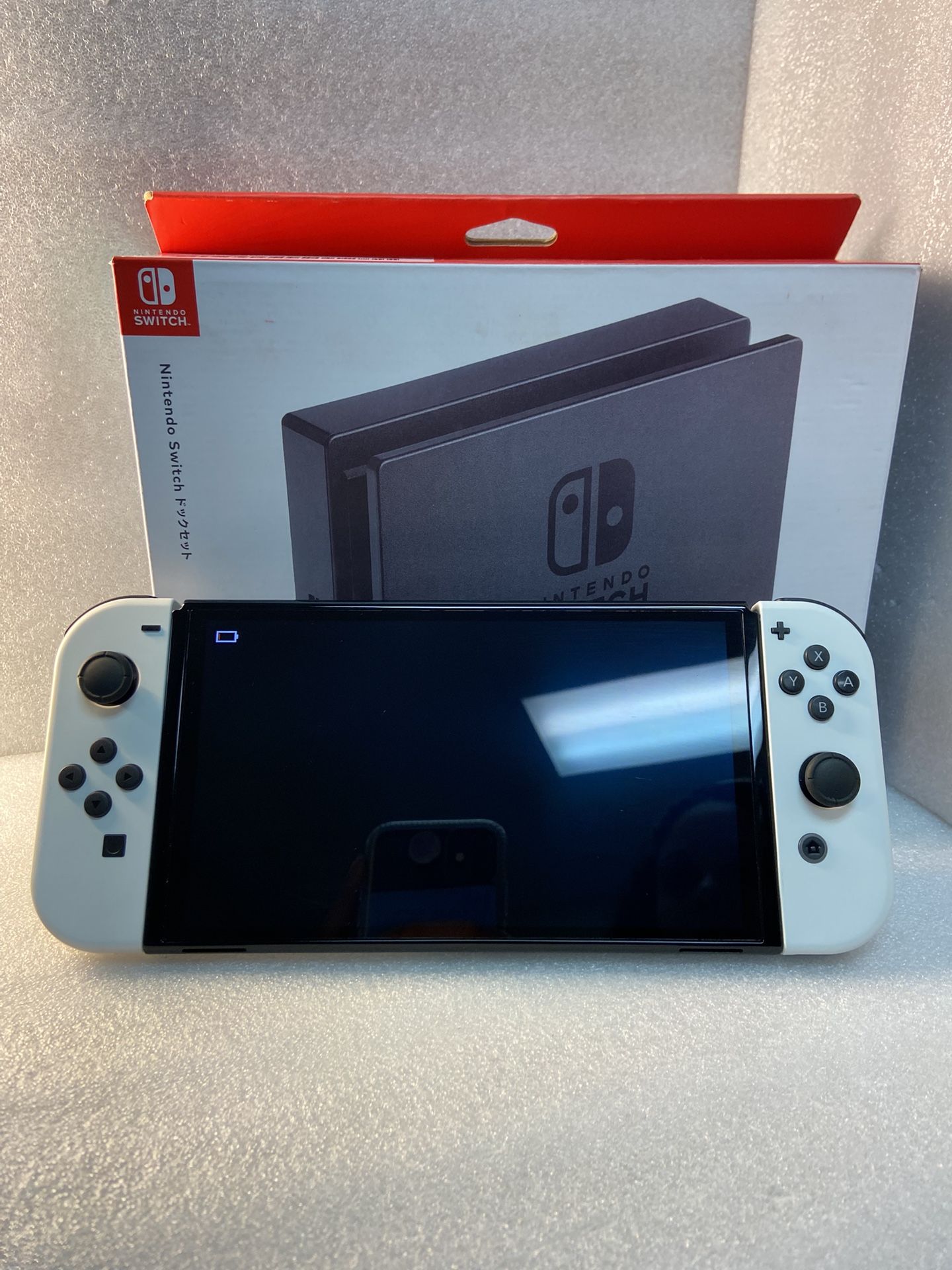 Nintendo Switch OLED White - Potranco Location 
