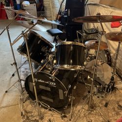 Drum set
