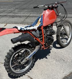 1985 Honda XR250R dirtbike
