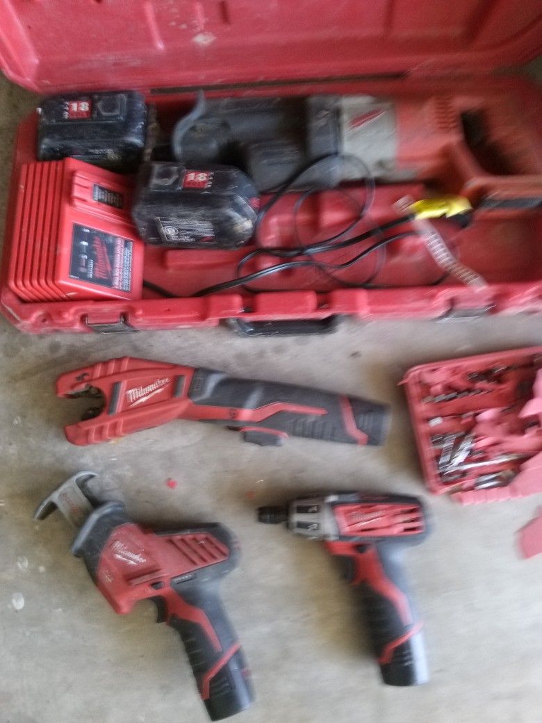 Milwaukee N Ryobi Tools 🔥