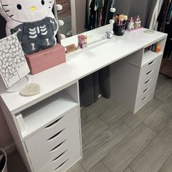 Vanity Desk