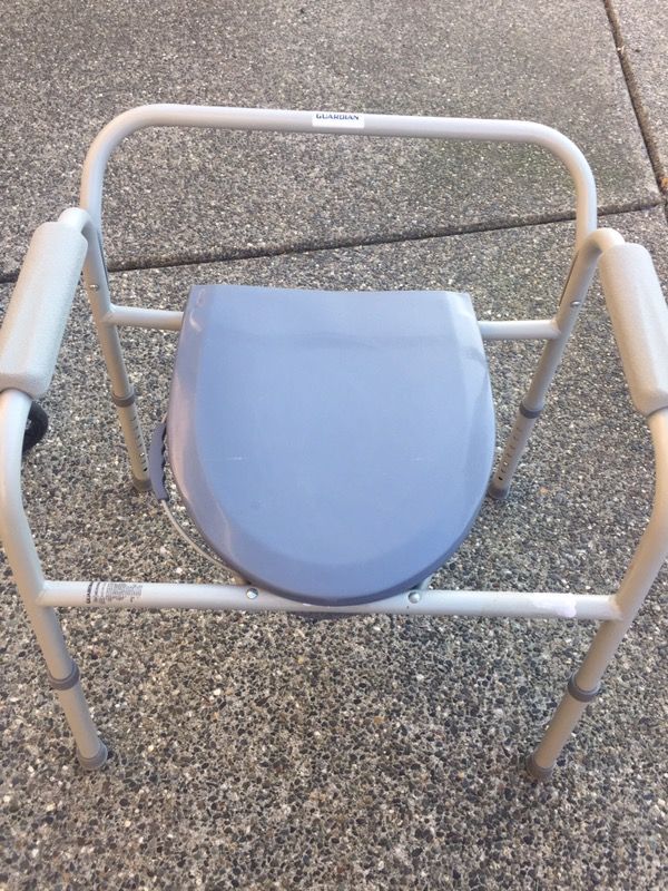 Brand new bedside kamode $30
