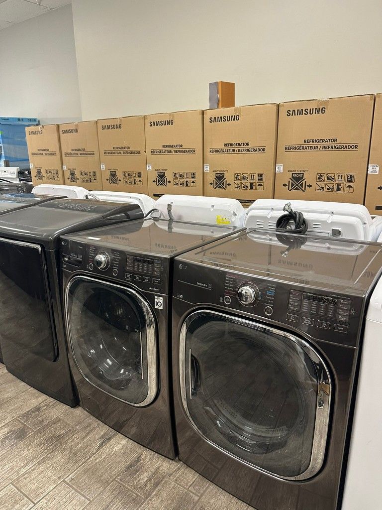 LG mega capacity washer and dryer set gas dryer with warranty