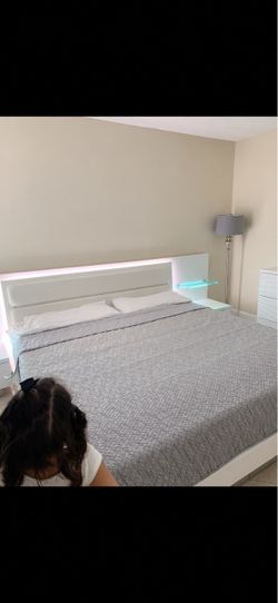 King bed set