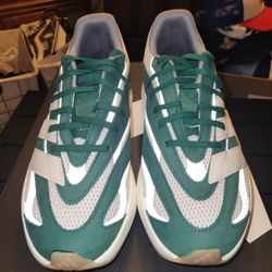 Adidas Lightblaze Size 13