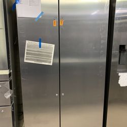 WHIRLPOOL SIDE BY SIDE DOOR REFRIGERATOR 