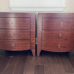Set of 2 high end night stands by Brownstone Inc.