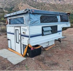 Viking pop up camper